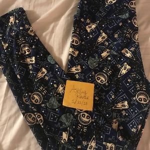 LuLaRoe NBC Lock Shock Barrel Leggings OS